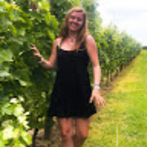 Meet your Posher, Casey